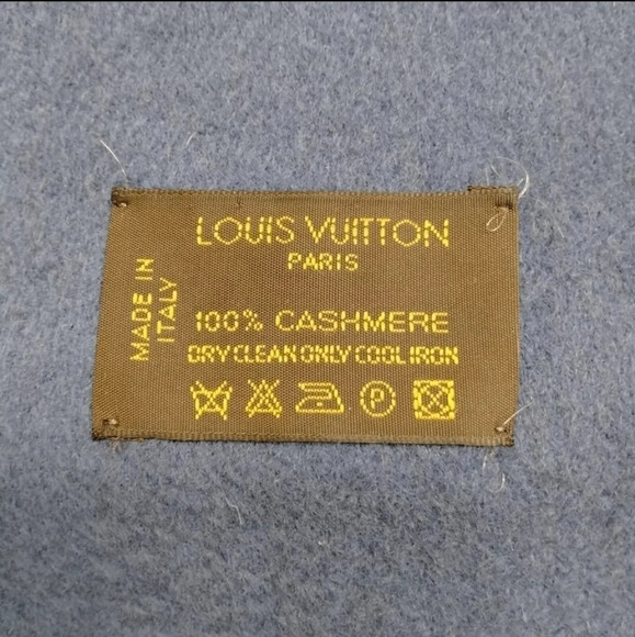 Louis Vuitton Blue Cashmere Scarf - Picture 8 of 9